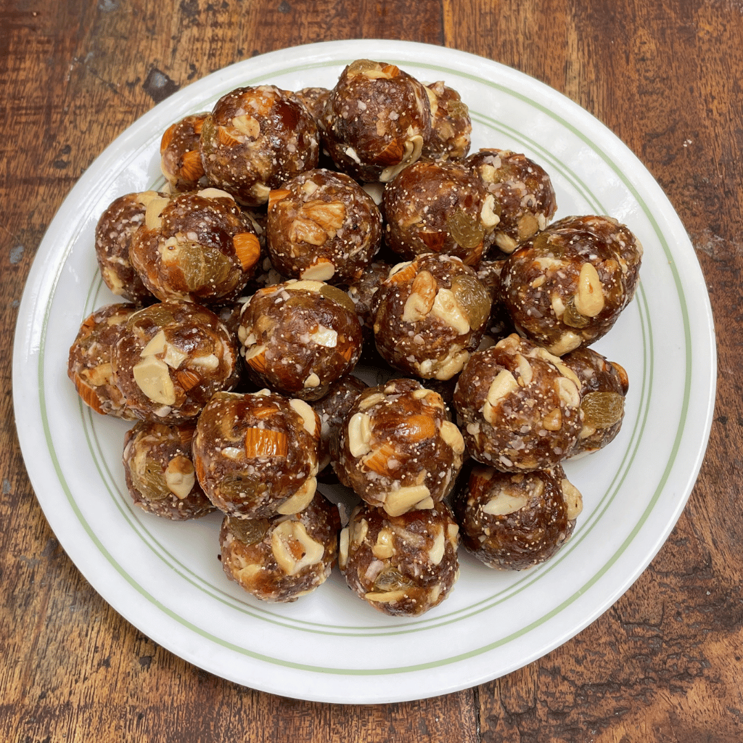 Dry Fruit Laddu | Net Weight: 400 g